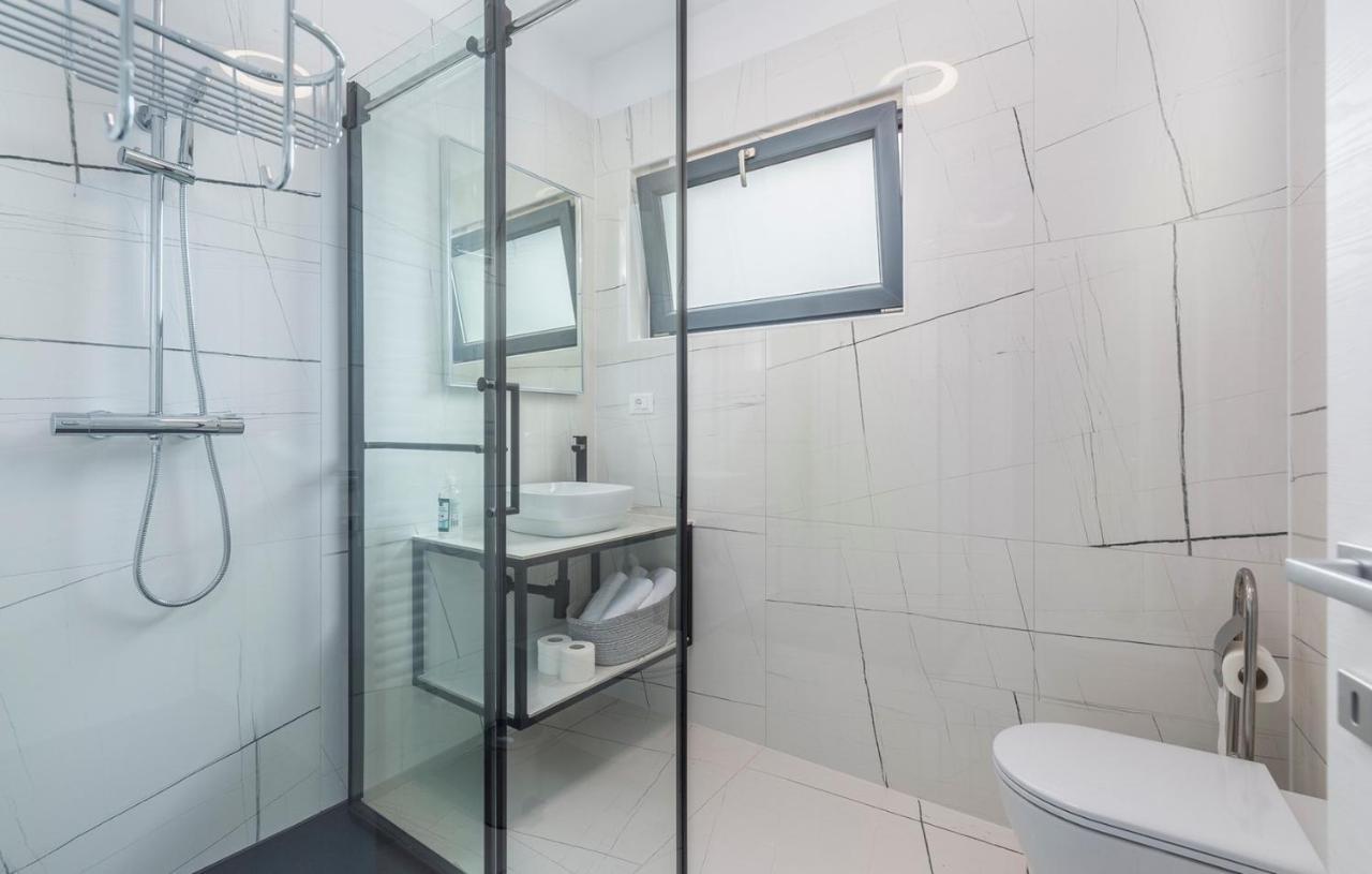 Apartments Zrnic Porec Exterior photo